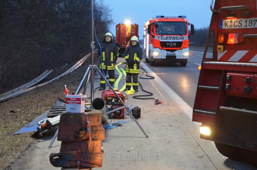 VU A4 Rich Olpe kurz hinter AK Koeln West P276.JPG